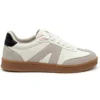 classic-white-casual-sneakers-bulk CS2615 Low-Top Casual Sneakers with Vulcanized Sole and Panelled Upper for Men and Women