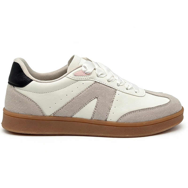 classic-white-casual-sneakers-bulk CS2615 Low-Top Casual Sneakers with Vulcanized Sole and Panelled Upper for Men and Women