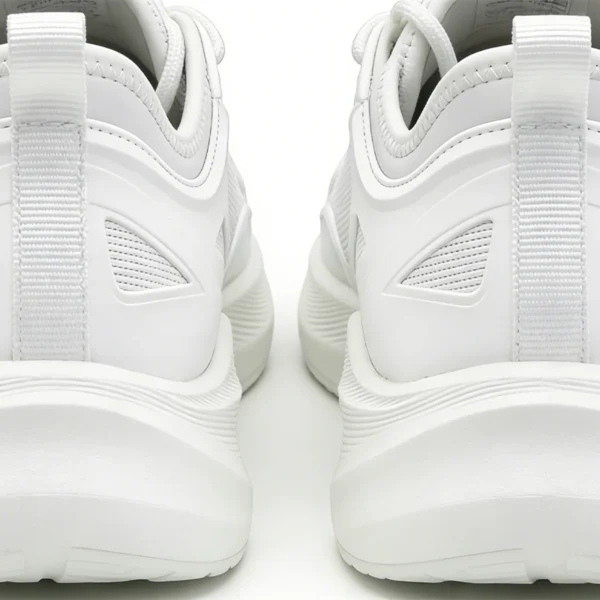 TG2614 Training Shoes with Mesh Upper and EVA Sole for Men and Women