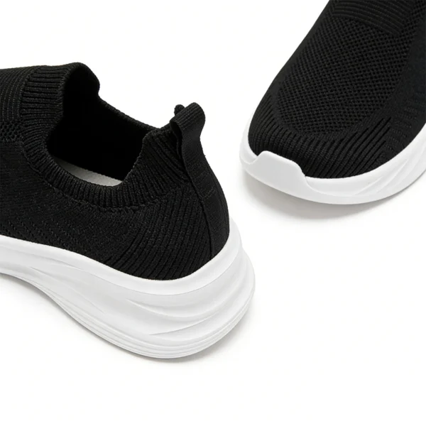 CS2605 Slip-On Casual Sneakers Lightweight Knitted Walking Shoes for Men and Women