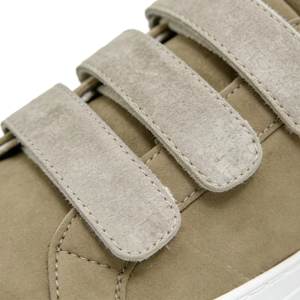 velcro-strap-casual-sneakers-cs2611 CS2611 Casual Sneakers Low-Top Hook-and-Loop Lifestyle Shoes for Men and Women